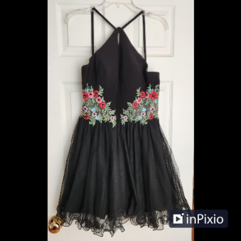 Blondie Nites Black Tulle Beaded Formal Short Hoco Halter Dress Juniors 13 NWT